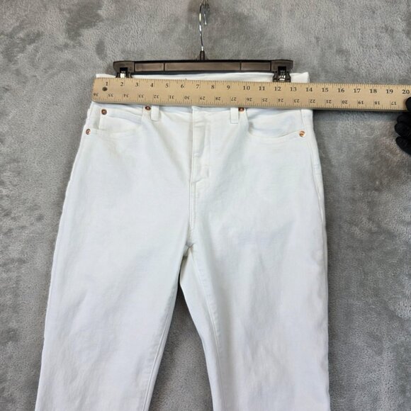 GAP Jeans Womens 4P 27 Optic White Kick Fit High Rise Raw Hem Cropped Petite - Picture 2 of 13